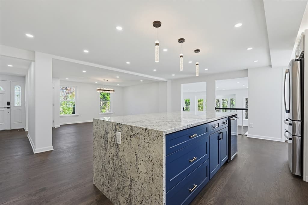 175 Pleasant St, Upton MA 01568 photo 10