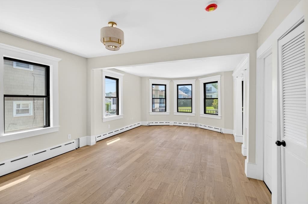 4 Norwell St, Dartmouth MA 02748 photo 9