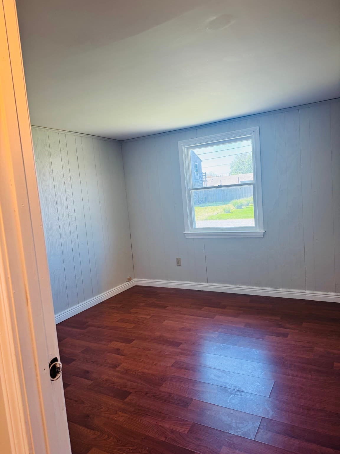 Single Family Residence at 52 Sheraton Ave, Somerset MA 02725, photo 12 of 15