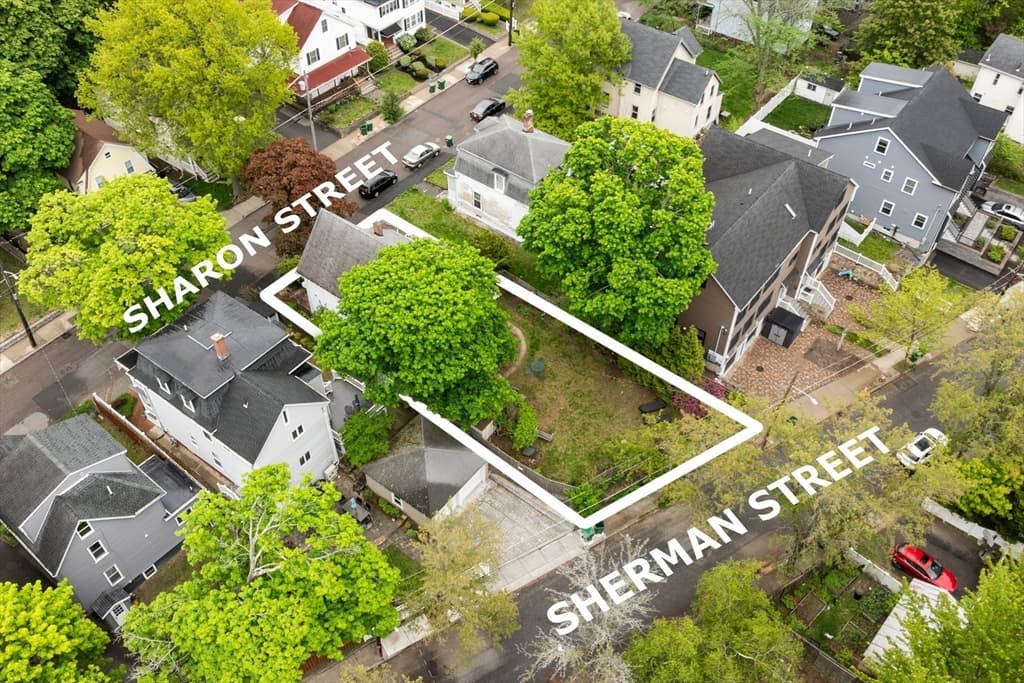 Single Family Residence at 17 Sharon St, Medford MA 02155, Medford, photo 6 of 29