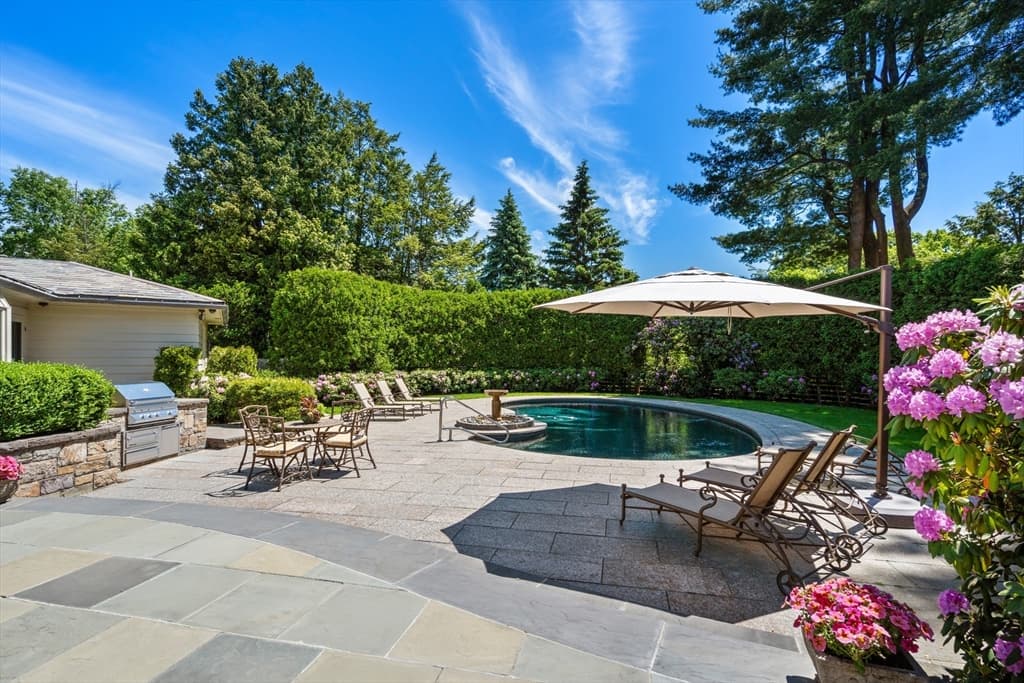 9 Singletree Rd, Brookline MA 02467 photo 16