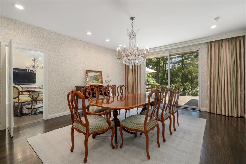 9 Singletree Rd, Brookline MA 02467 photo 5