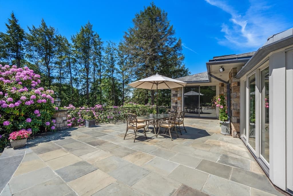 9 Singletree Rd, Brookline MA 02467 photo 14