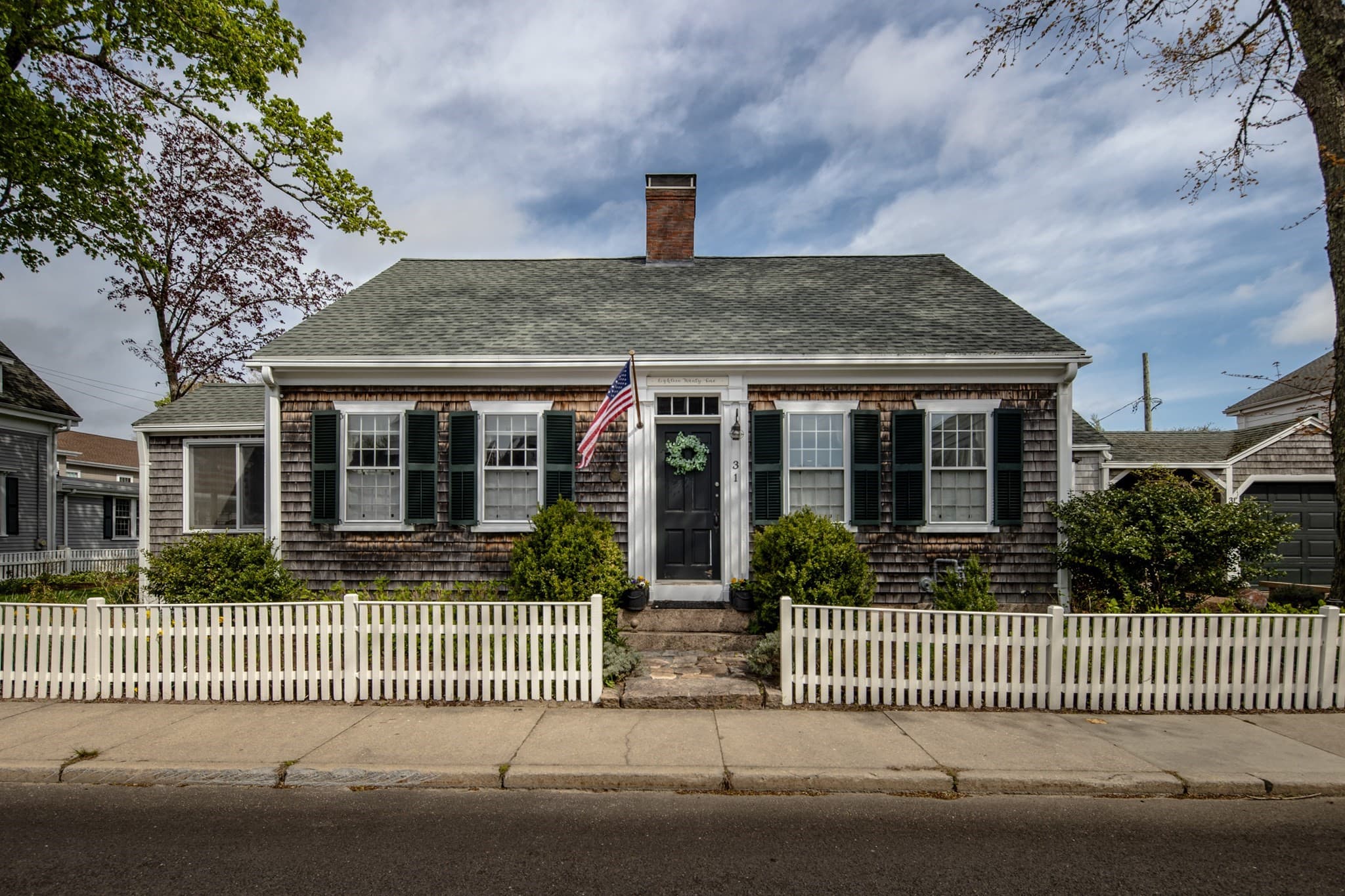 31 Main St, Marion MA 02738