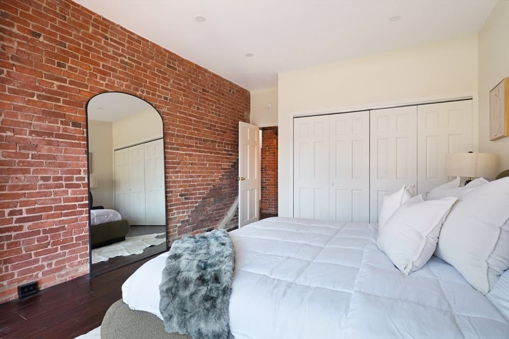 Condominium at 28-32 Atlantic Ave # 628, Boston MA 02110, photo 16 of 42