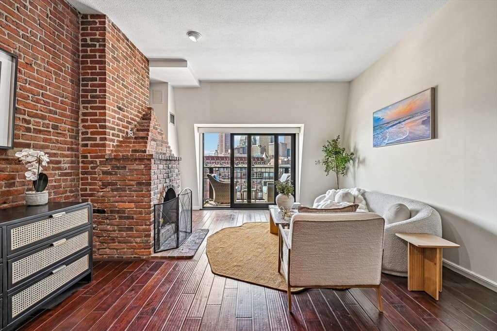 Condominium at 28-32 Atlantic Ave # 628, Boston MA 02110, photo 7 of 42