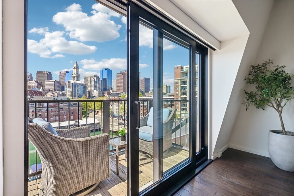 Condominium at 28-32 Atlantic Ave # 628, Boston MA 02110, photo 24 of 42