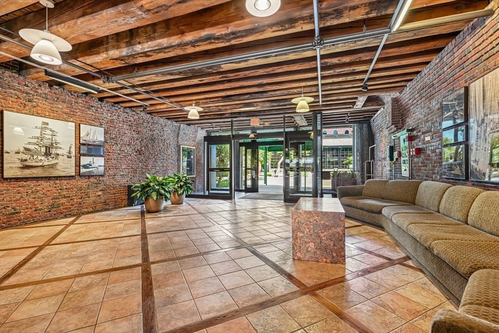 Condominium at 28-32 Atlantic Ave # 628, Boston MA 02110, photo 31 of 42