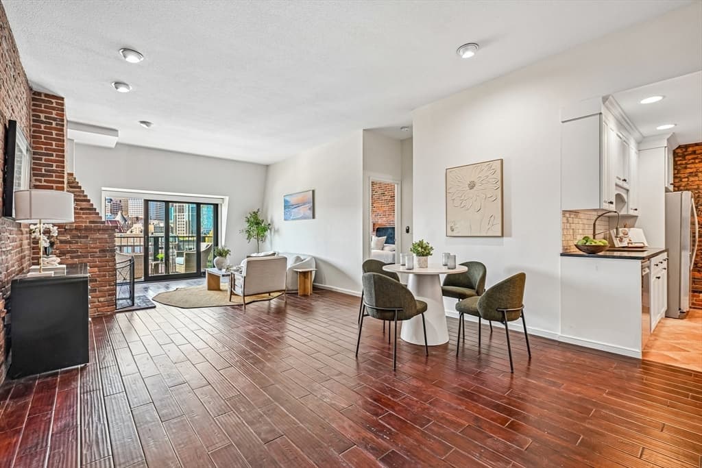 Condominium at 28-32 Atlantic Ave # 628, Boston MA 02110, photo 8 of 42