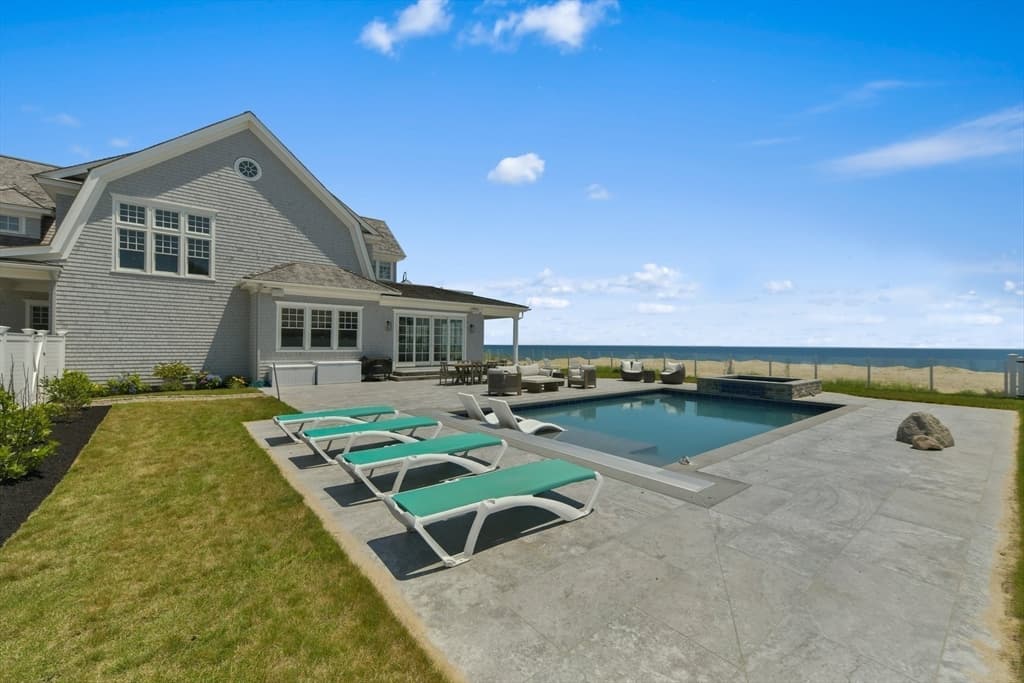 50 Coastline Drive, Mashpee MA 02649 photo 2