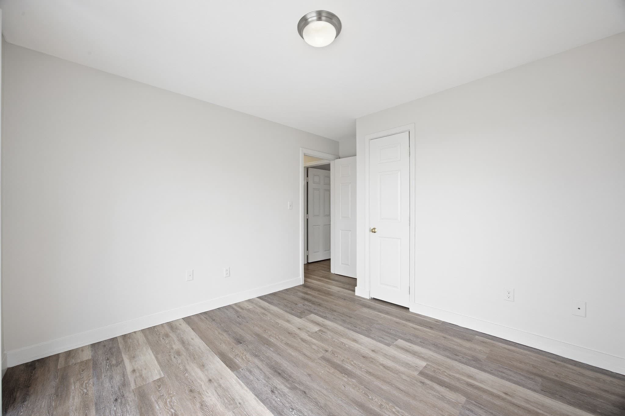 Single Family Residence at 192 Swifts Beach Road, Wareham MA 02571, photo 36 of 38