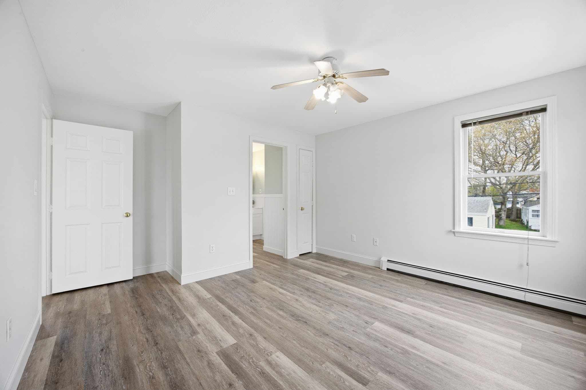 Single Family Residence at 192 Swifts Beach Road, Wareham MA 02571, photo 32 of 38