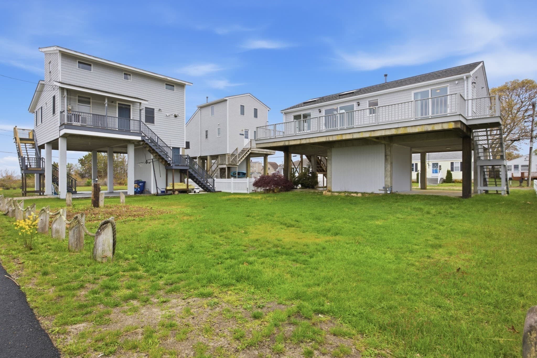 Single Family Residence at 192 Swifts Beach Road, Wareham MA 02571, photo 11 of 38