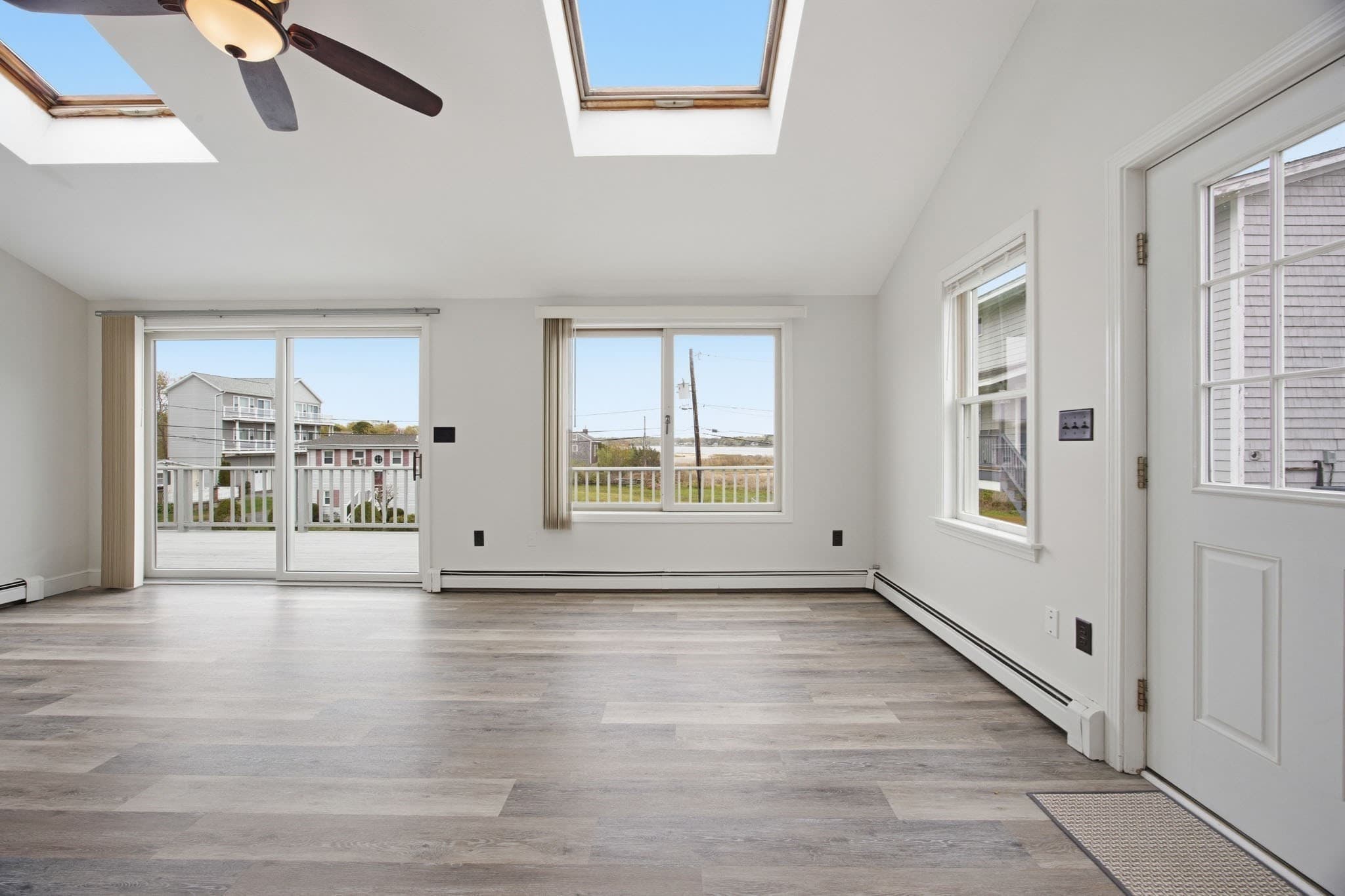 Single Family Residence at 192 Swifts Beach Road, Wareham MA 02571, photo 21 of 38