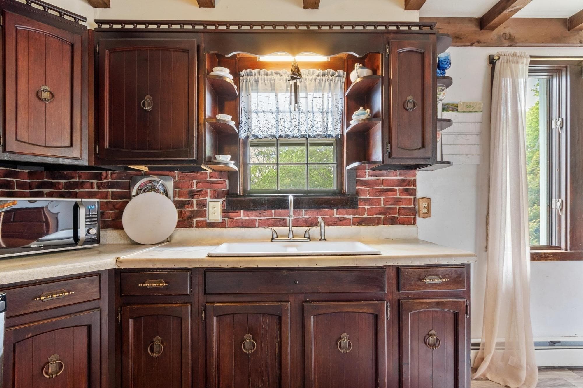 Single Family Residence at 193 Woodland Ave, Gardner MA 01440, photo 17 of 40