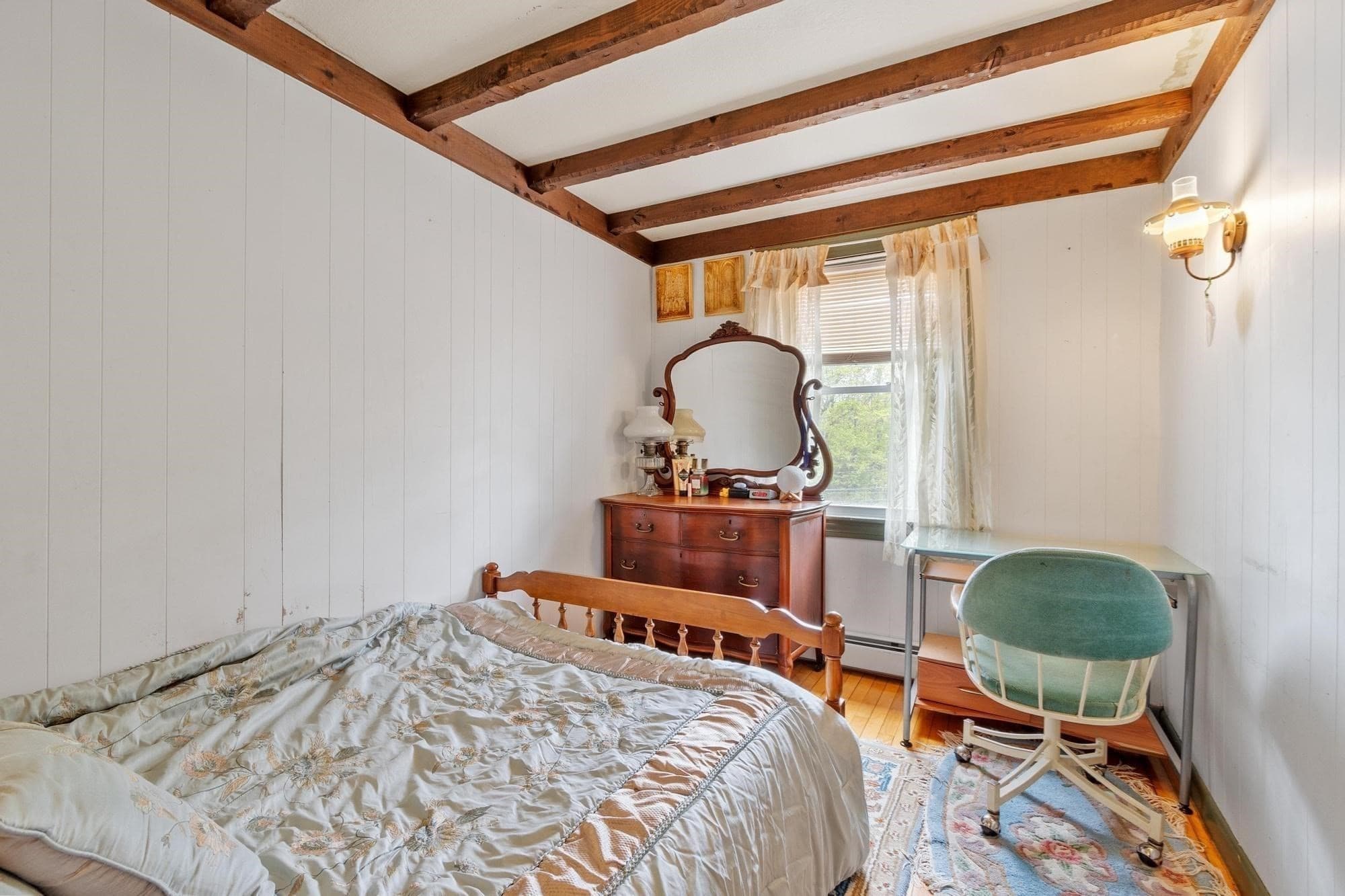 Single Family Residence at 193 Woodland Ave, Gardner MA 01440, photo 20 of 40
