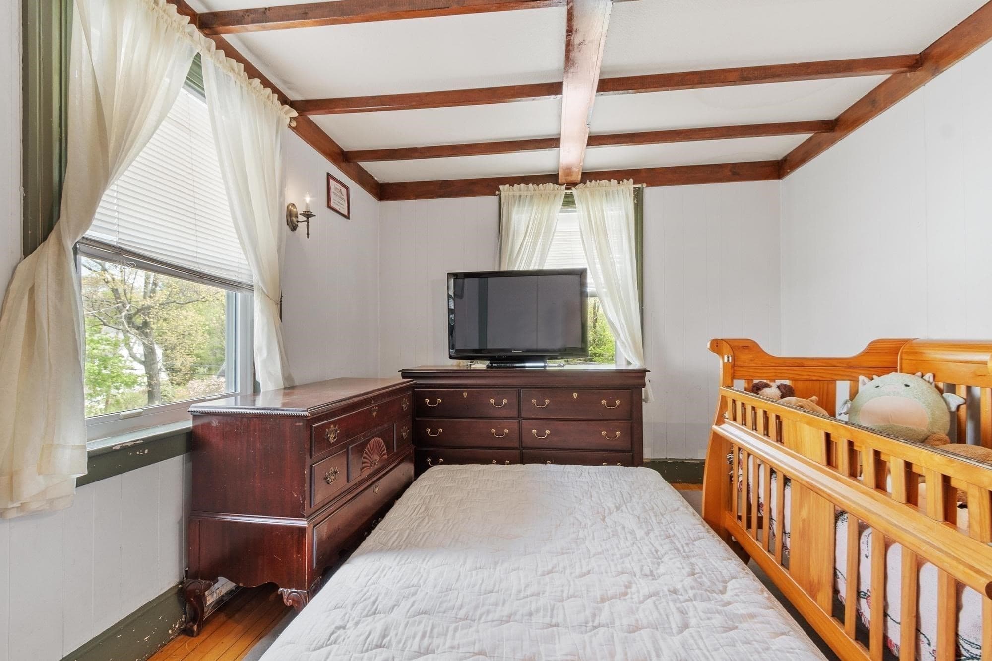 Single Family Residence at 193 Woodland Ave, Gardner MA 01440, photo 24 of 40