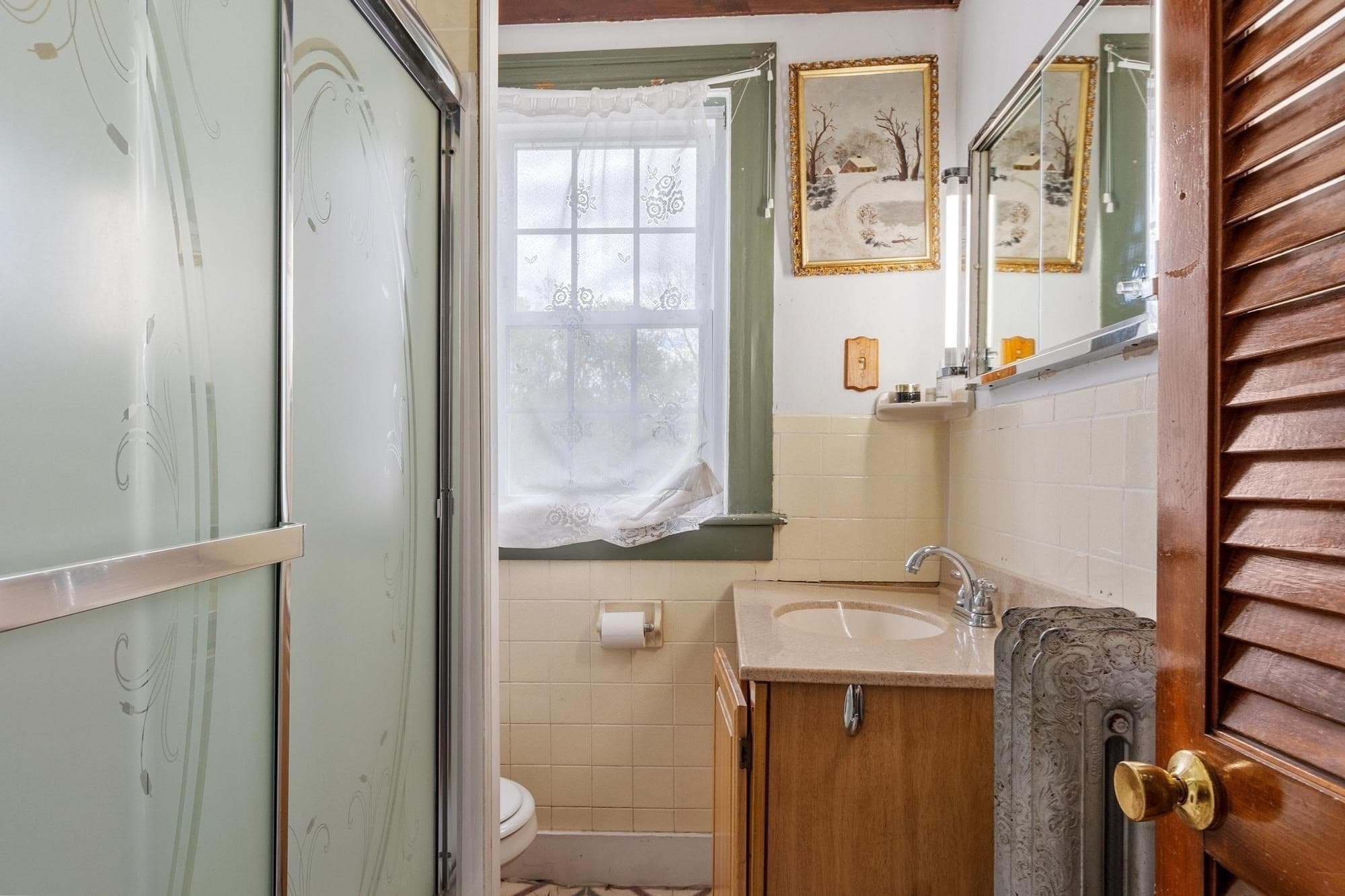 Single Family Residence at 193 Woodland Ave, Gardner MA 01440, photo 19 of 40