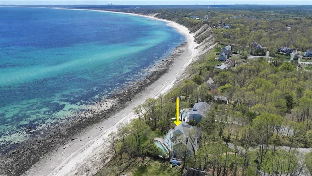 19 Ellisville Rd, Plymouth MA 02360