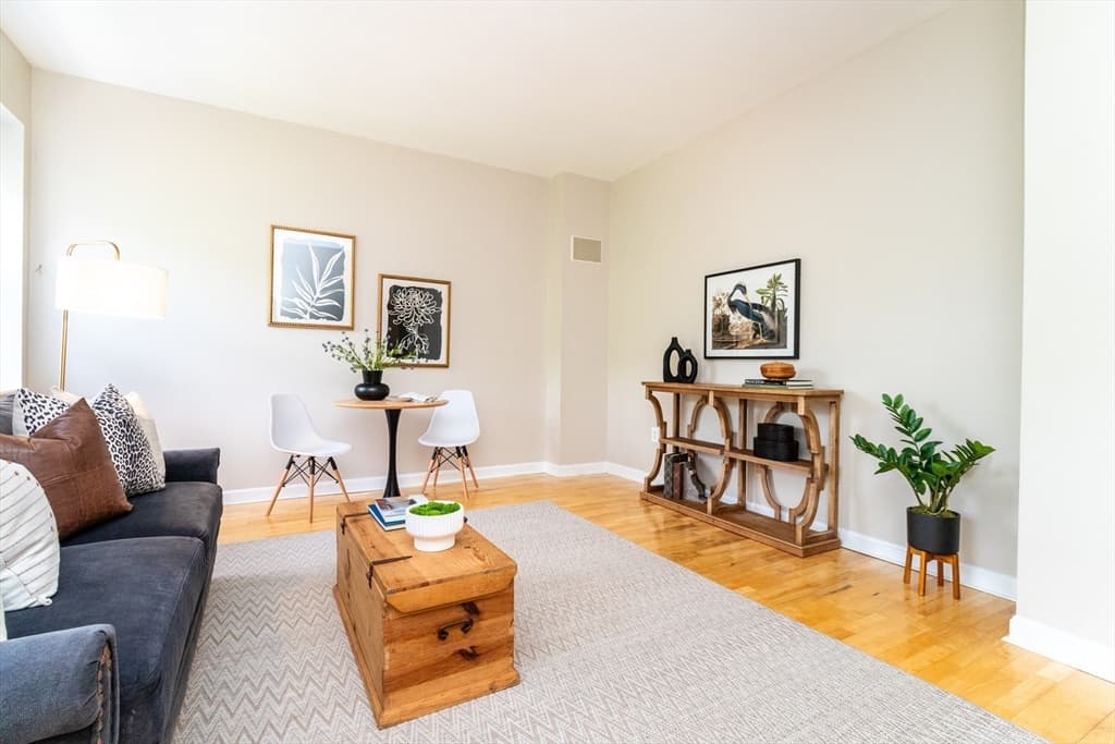 Condominium at 60 E Glen Rd # 306, Brookline MA 02445, photo 7 of 27