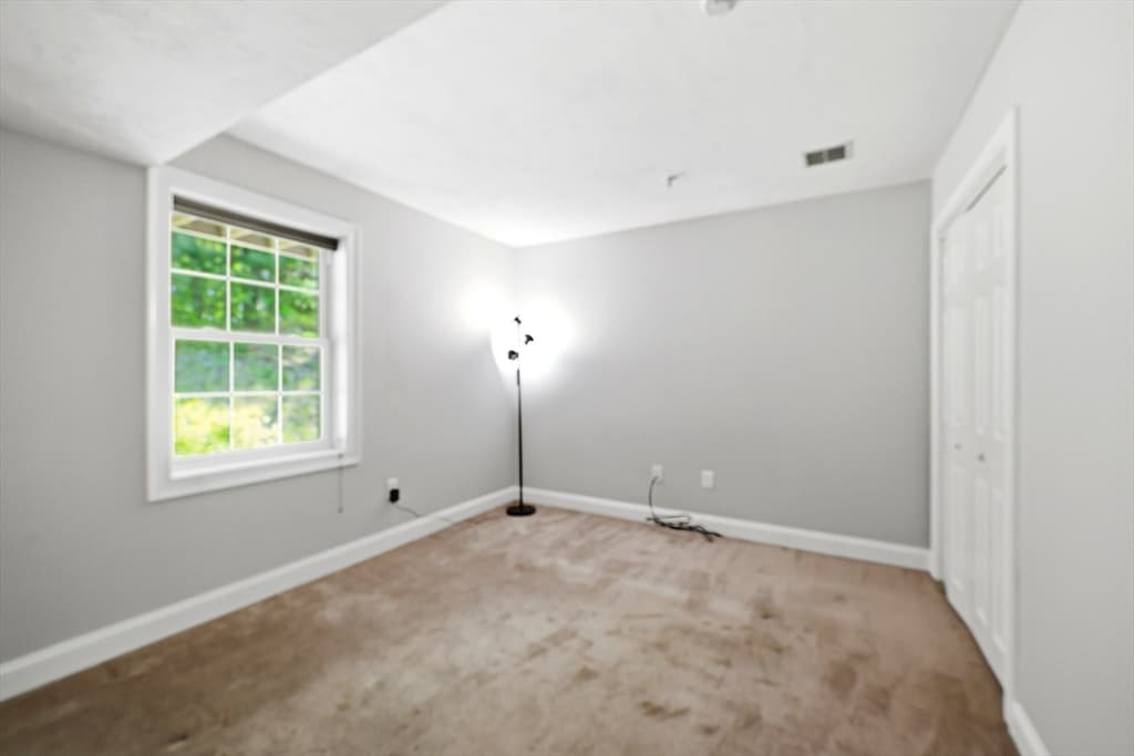 24 Greenleaves Drive # 413, Amherst MA 01002 photo 13