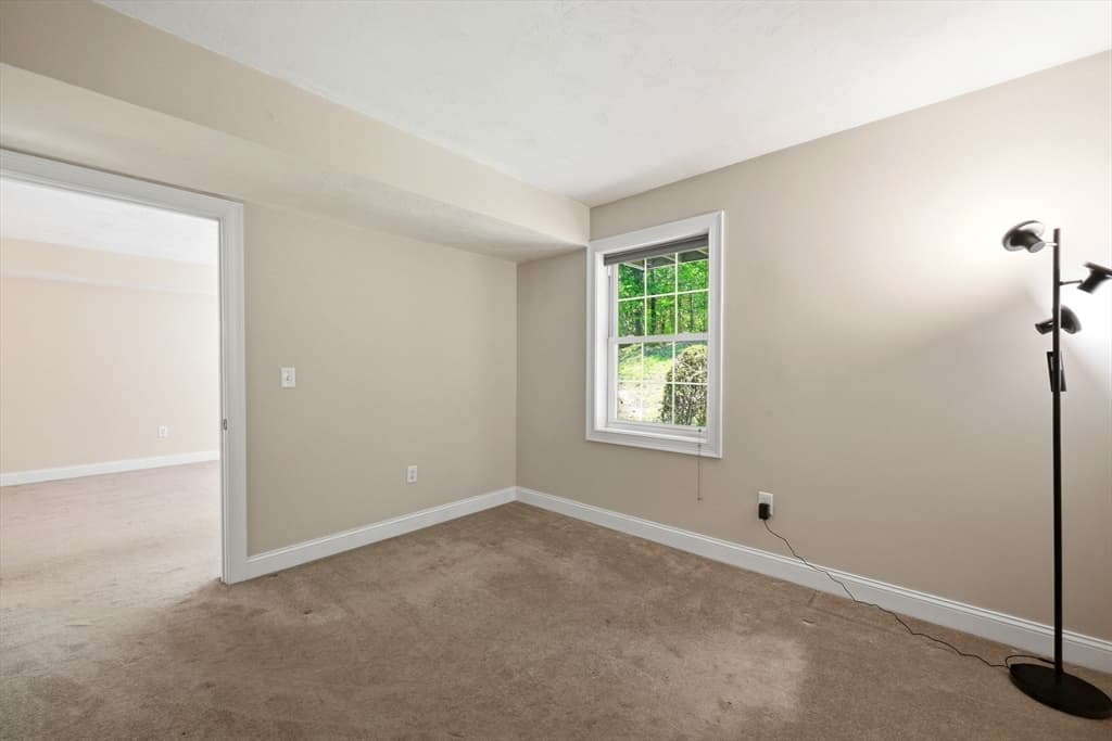 24 Greenleaves Drive # 413, Amherst MA 01002 photo 14