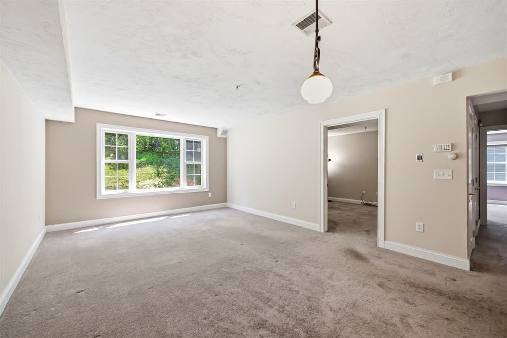 24 Greenleaves Drive # 413, Amherst MA 01002 photo 8