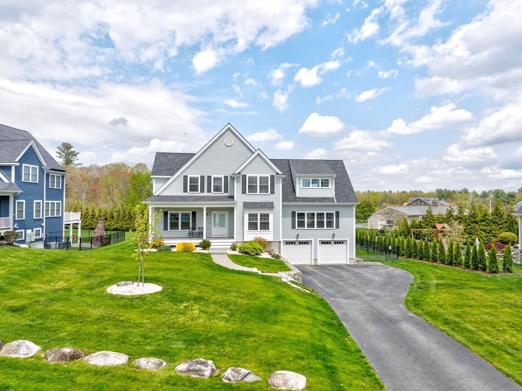 Single Family Residence at 51 Tamarack Rd, Dracut MA 01826, photo 3 of 39