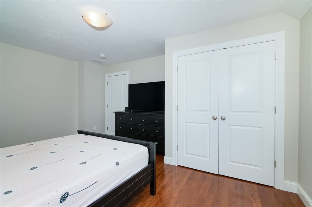 Single Family Residence at 51 Tamarack Rd, Dracut MA 01826, photo 14 of 39