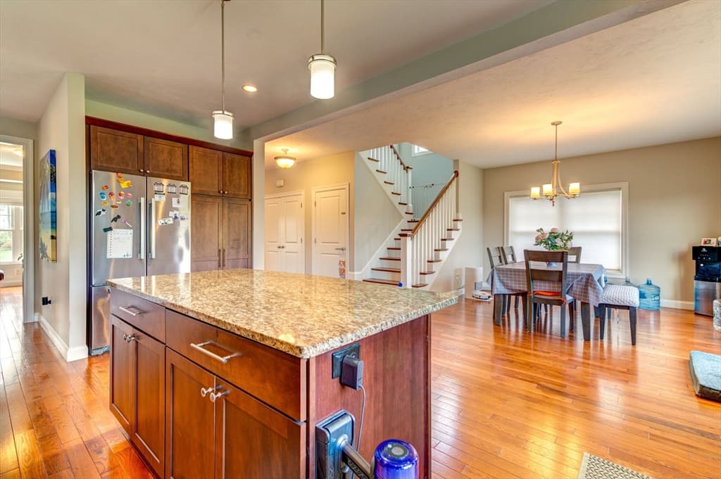 Single Family Residence at 51 Tamarack Rd, Dracut MA 01826, photo 11 of 39