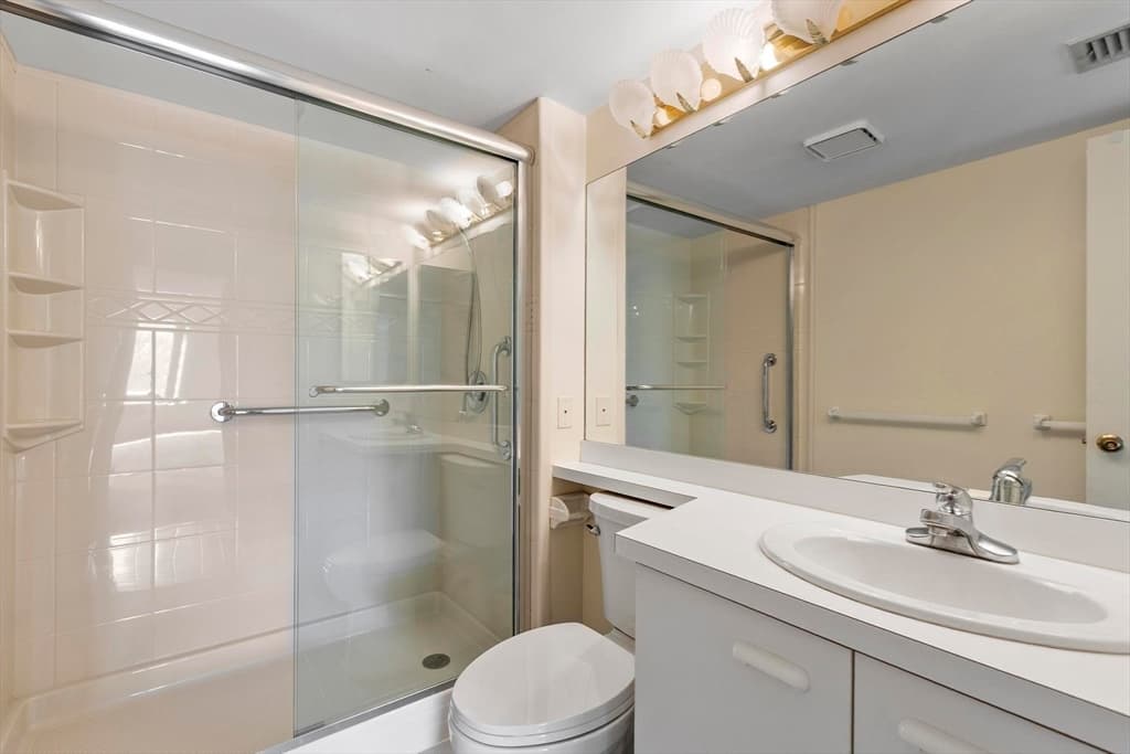 321 Place Ln # 321, Woburn MA 01801 photo 6