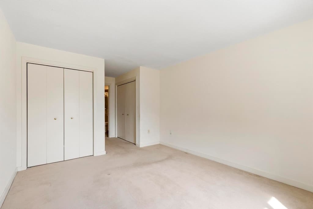 321 Place Ln # 321, Woburn MA 01801 photo 17