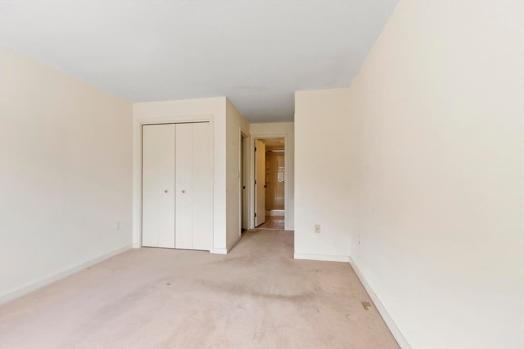 321 Place Ln # 321, Woburn MA 01801 photo 7