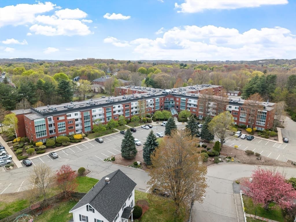 321 Place Ln # 321, Woburn MA 01801 photo 31