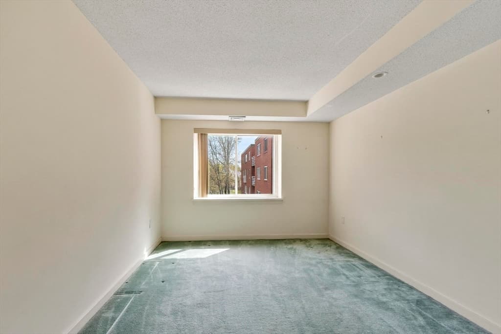 321 Place Ln # 321, Woburn MA 01801 photo 21