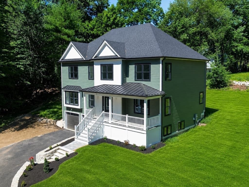 30 Mendon St, Upton MA 01568 photo 2