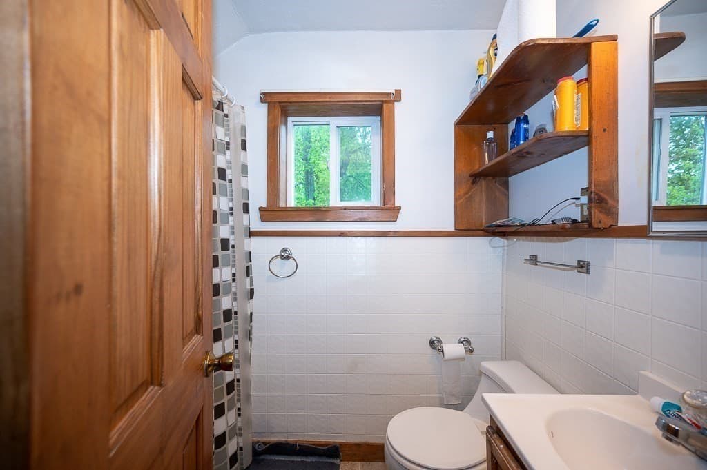 Commercial Sale at 9-11 Maple St, Spencer MA 01562, photo 17 of 42