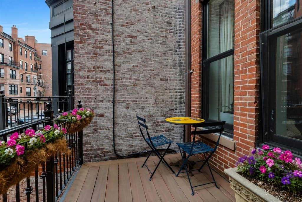 319 Beacon Street, Boston MA 02116 photo 14
