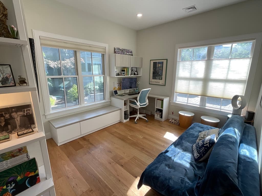 Condominium at 106 Forest Hills St # 101, Boston MA 02130, photo 6 of 11
