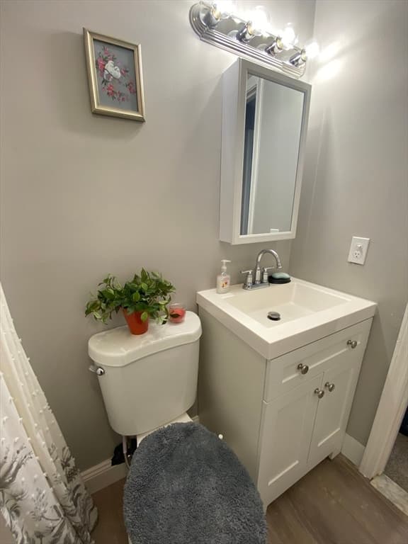 Condominium at 635 West Lowell Ave # 7, Haverhill MA 01832, Haverhill, photo 13 of 17