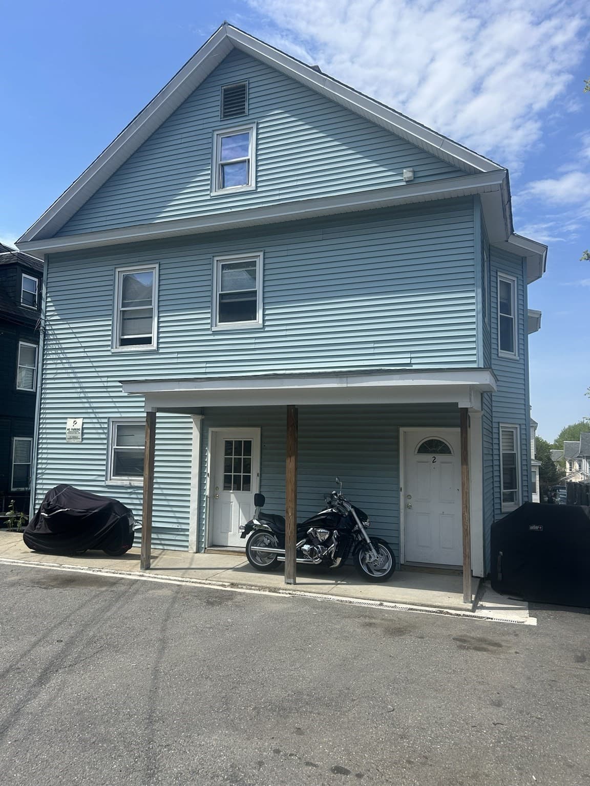 3 Family at 62 Huntington St, Lowell MA 01852, Lowell, photo 3 of 18