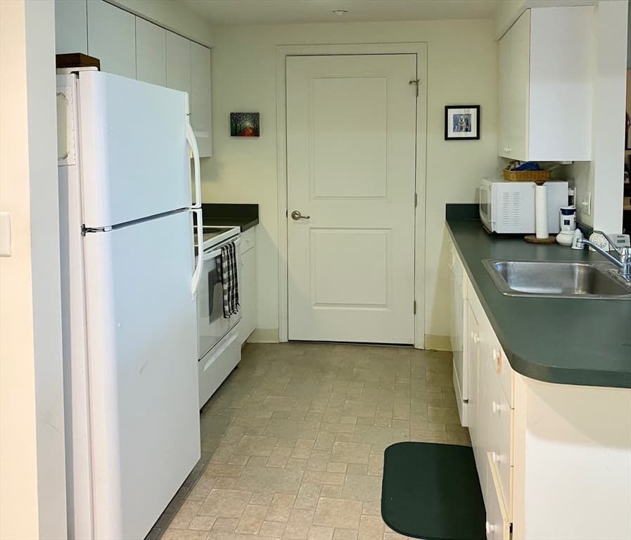 250 Main Street # 204, Hudson MA 01749 photo 5