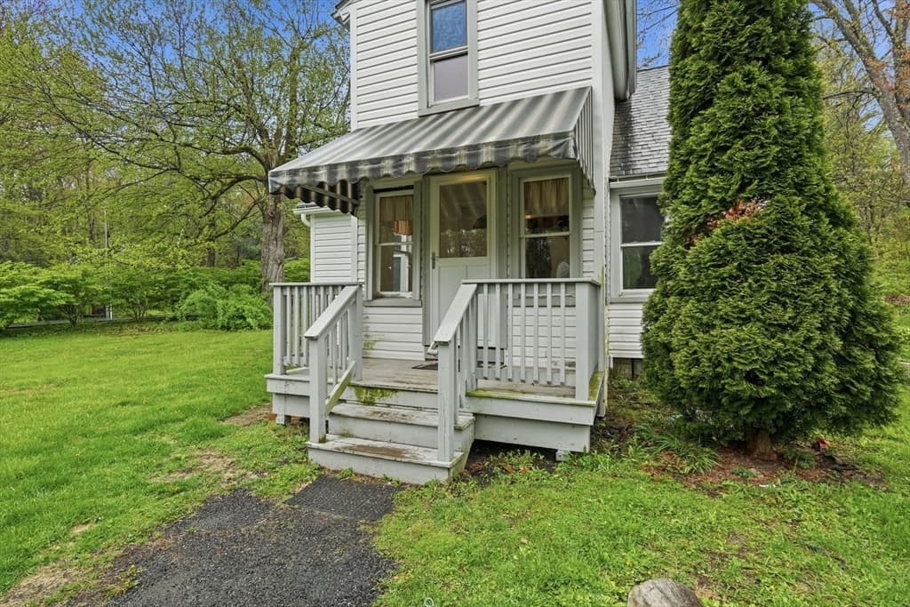 Single Family Residence at 8 Shutesbury Road, Pelham MA 01002, photo 5 of 31