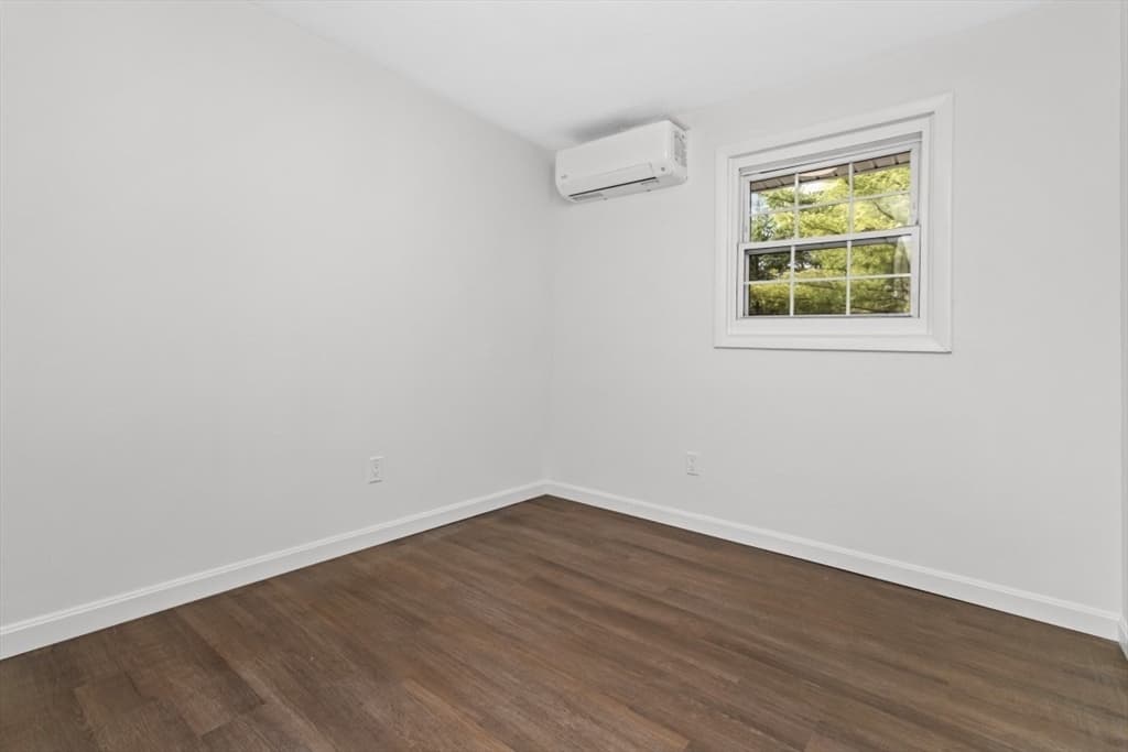 Single Family Residence at 300 Jon Dr, Brockton MA 02302, Brockton, photo 20 of 27