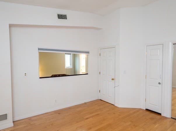 Condominium at 255 North Road # 76, Chelmsford MA 01824, photo 25 of 31