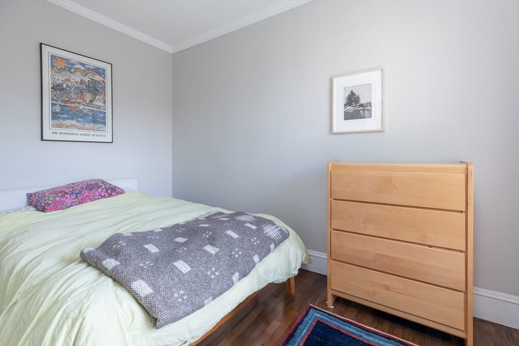 Condominium at 80 Mount Vernon St # 10, Boston MA 02108, photo 7 of 12
