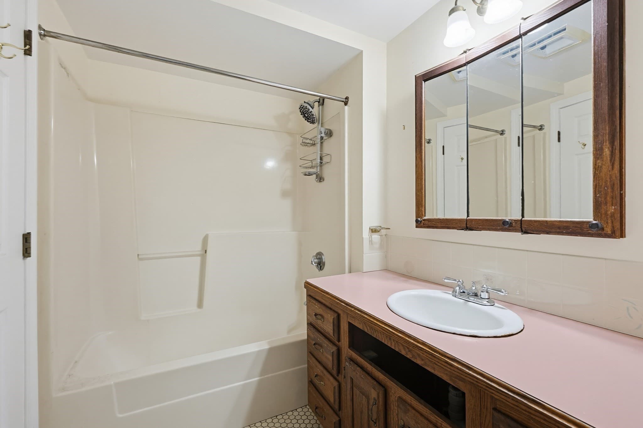 Single Family Residence at 129 Cross Rd, Westport MA 02790, photo 22 of 42