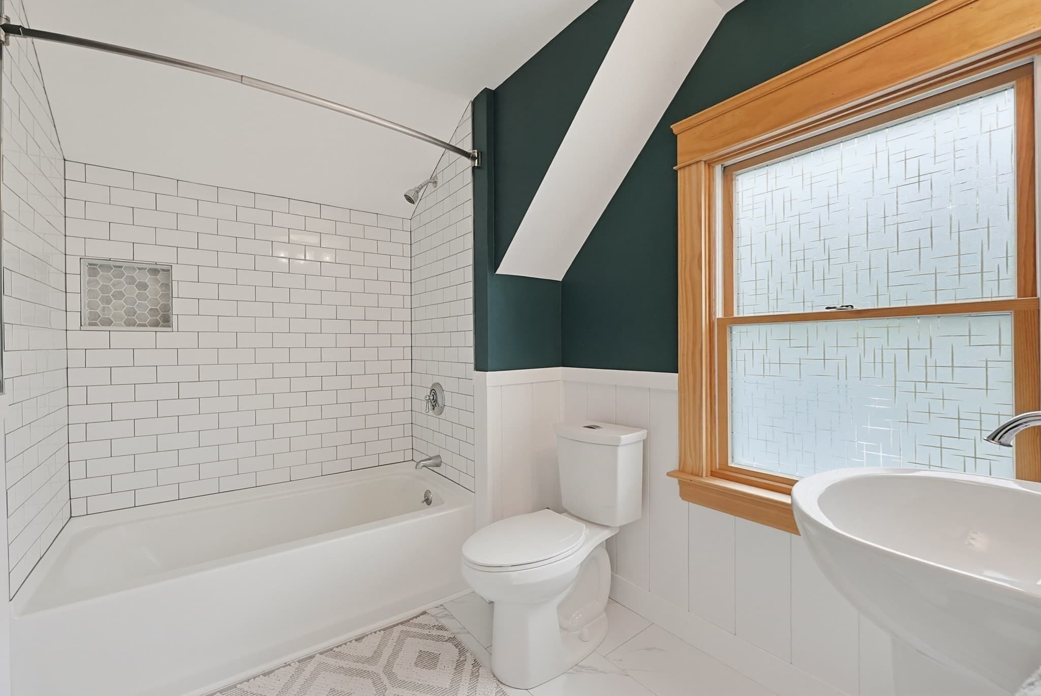 Single Family Residence at 129 Cross Rd, Westport MA 02790, photo 30 of 42