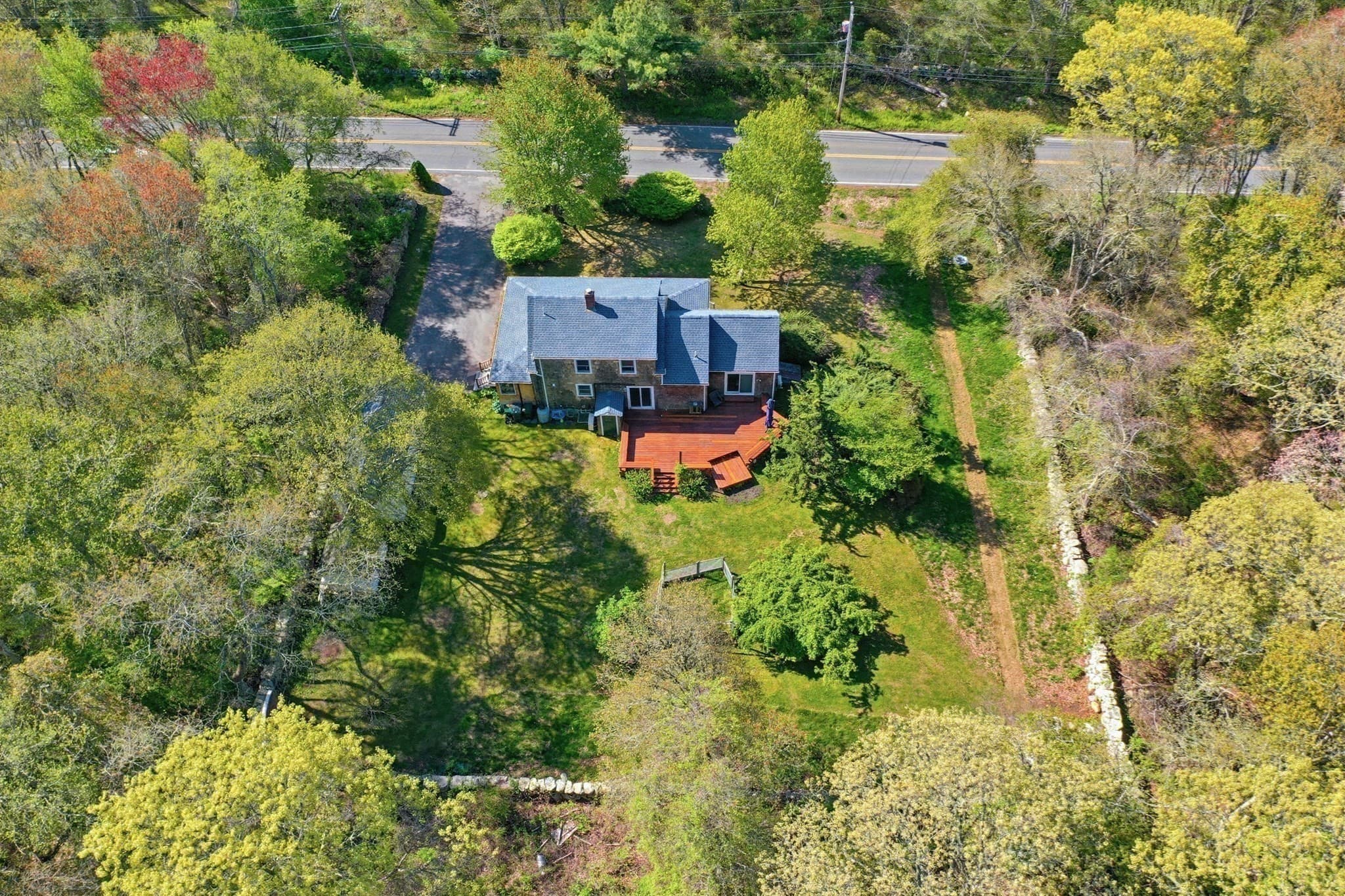 Single Family Residence at 129 Cross Rd, Westport MA 02790, photo 4 of 42