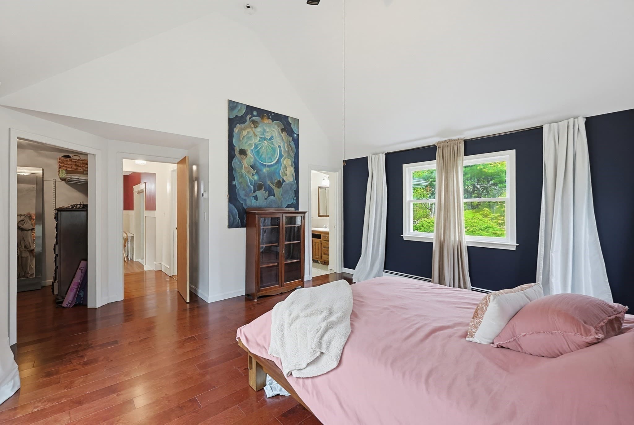 Single Family Residence at 129 Cross Rd, Westport MA 02790, photo 21 of 42
